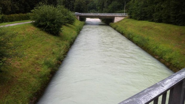 Die Saalachwelle in Bad Reichenhall