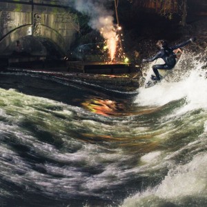 Night Action at the Eisbach Wave
